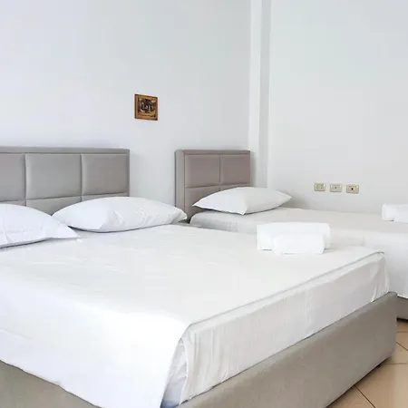 Central Studio Apartment Vlore Vlorë