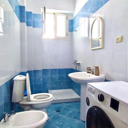 Central Studio Apartment Vlore * Vlorë